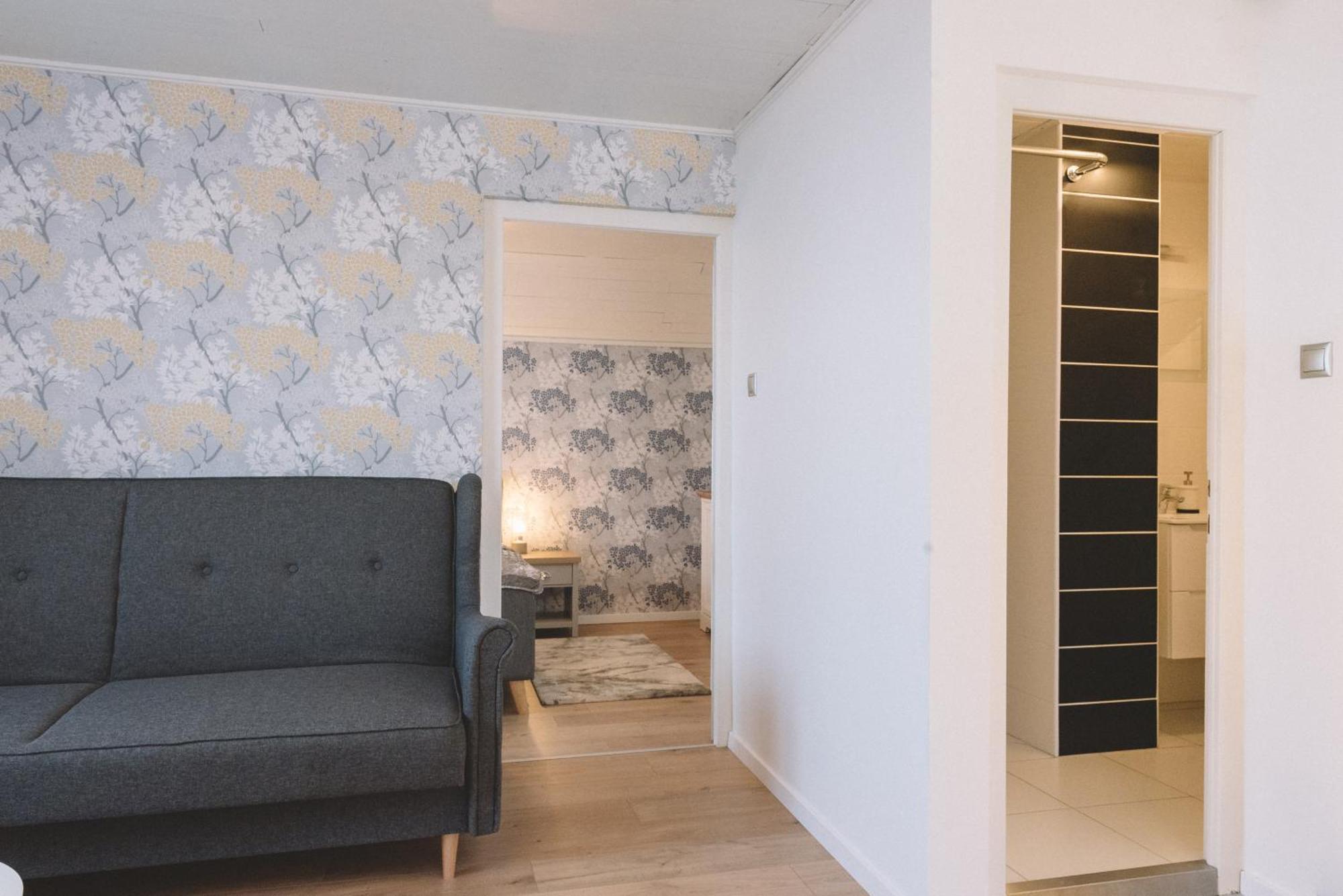 Panorama Apartmanhaz Badacsonytomaj Exterior foto